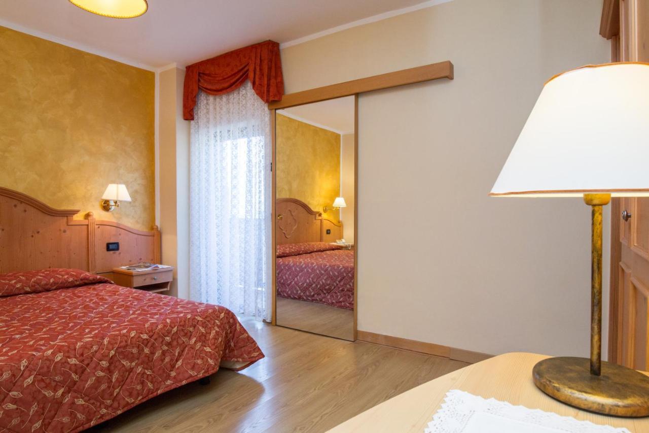 Hotel Al Prato Fiera Di Primiero Esterno foto