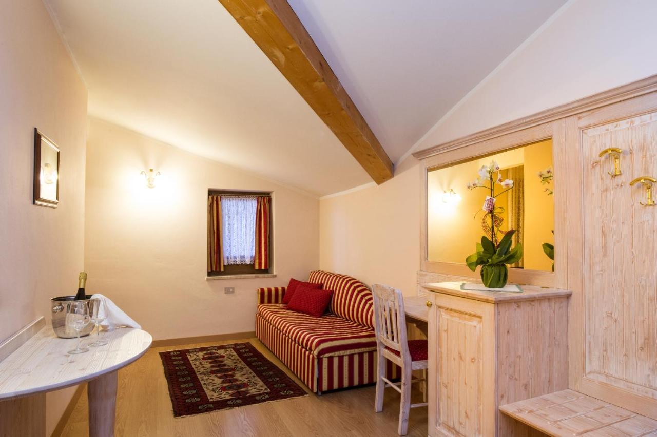 Hotel Al Prato Fiera Di Primiero Esterno foto