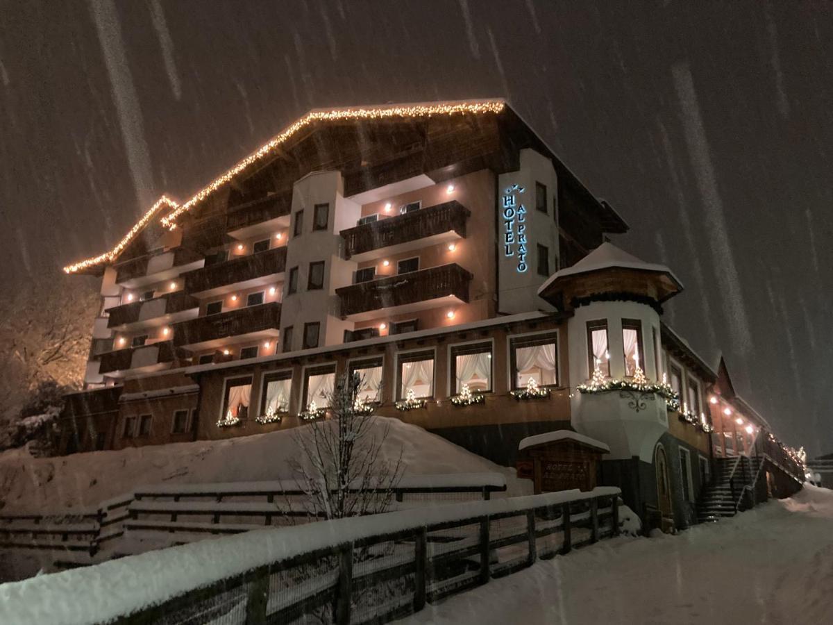 Hotel Al Prato Fiera Di Primiero Esterno foto
