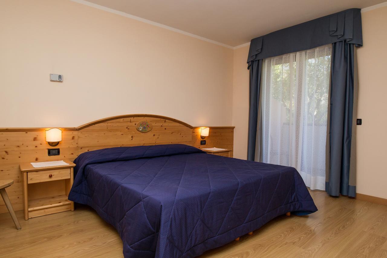 Hotel Al Prato Fiera Di Primiero Esterno foto